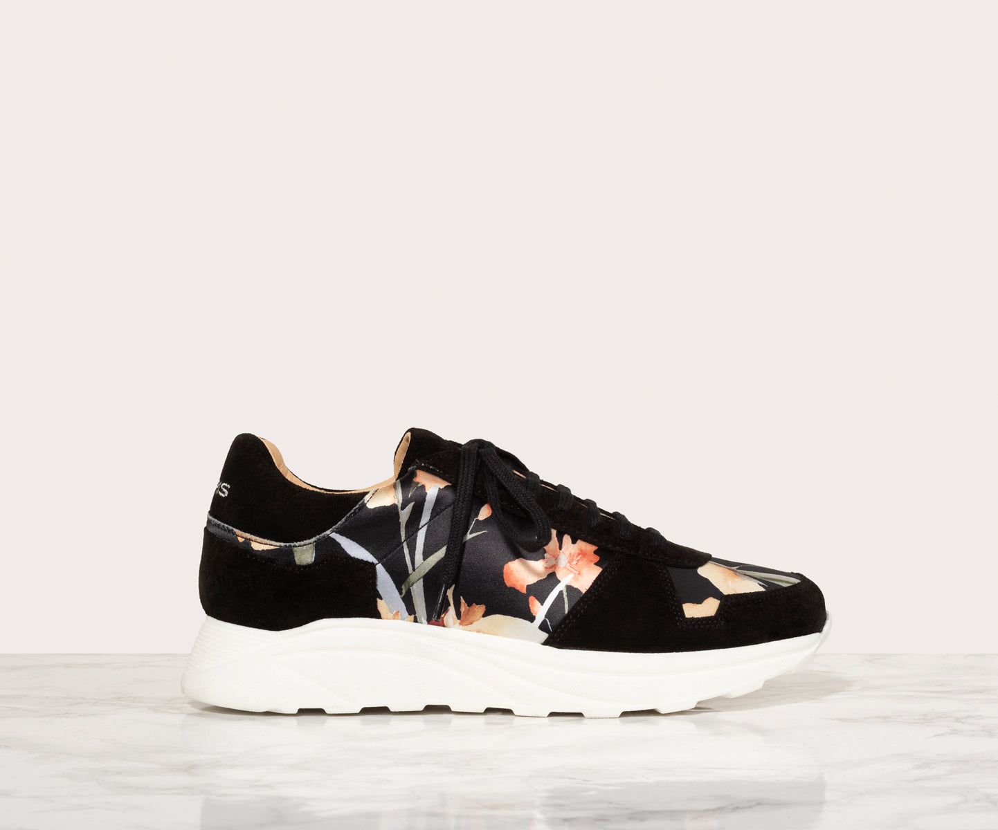 NEKA SNEAKER, Black Floral